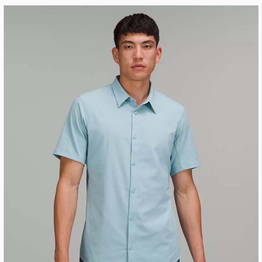 Lululemon Airing Easy Short Sleeve Shirt M